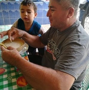 Meet your Posher, Cedillo